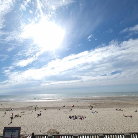 Appart Avec Terrasse Proche Plage - Classe 2 Etoiles Cucq Exteriör bild